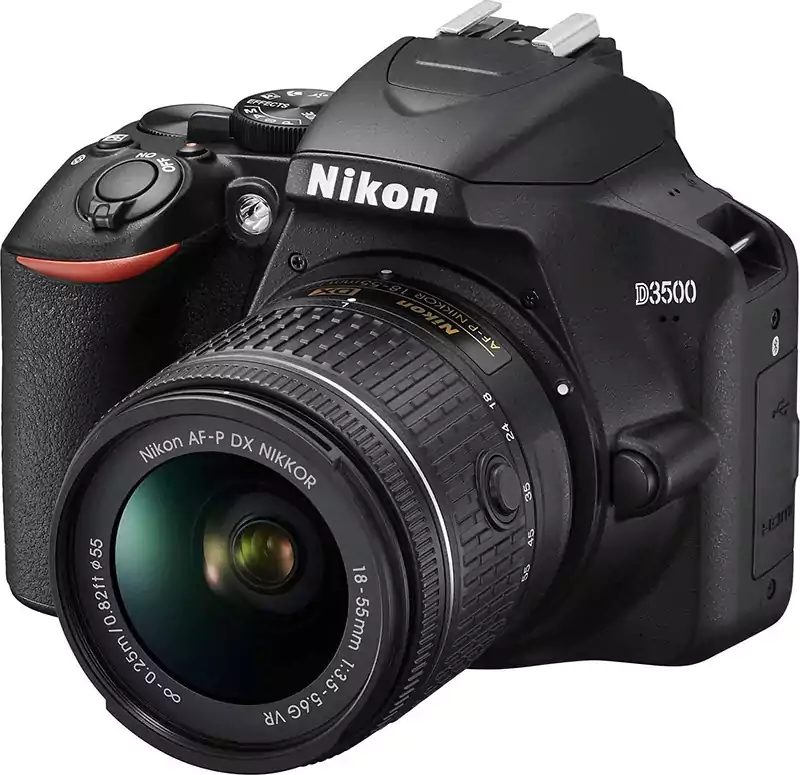 كاميرا نيكون D3500 مع عدسة 18-55 مم F-3.5-5.6G VR KIT