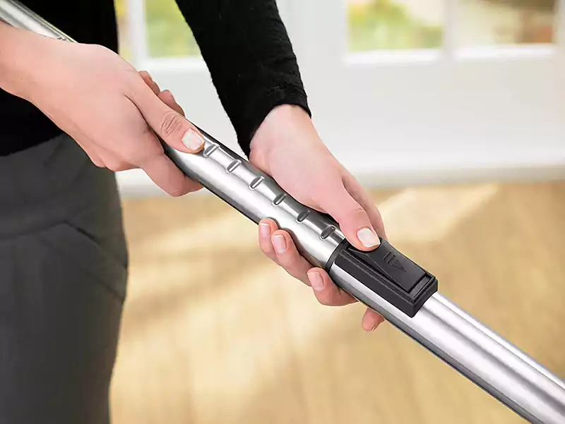 مكنسة كهربائية بلاك أند ديكر، 2000 وات، أزرق، VM2825