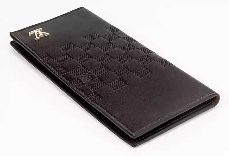 محفظة  باسبور رجالي جلد ، تصميم  كلاسيك، سمك رفيع، أسود  LV-8