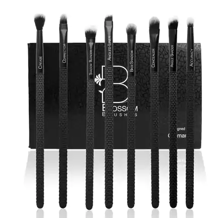 طقم فرش مكياج 8ق من بلوسوم