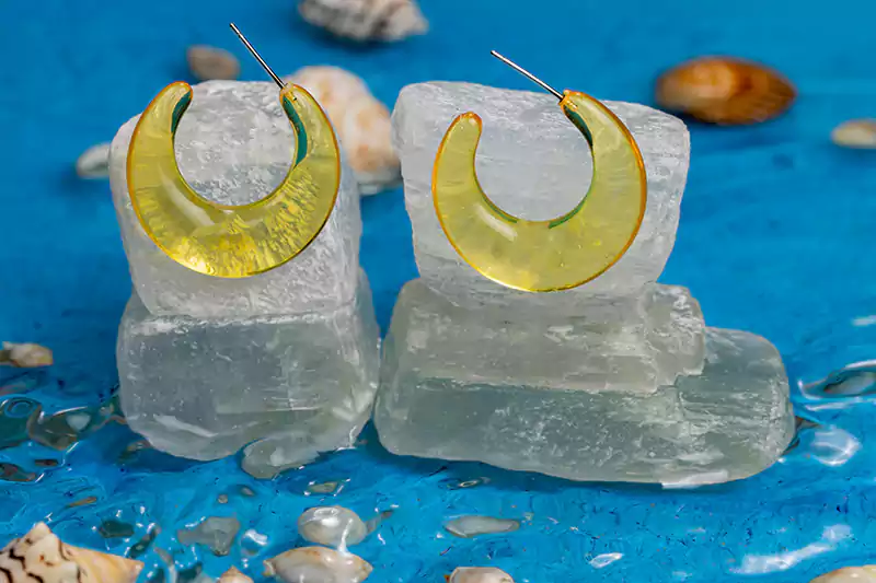 حلق مجوهرات إكريليك على شكل نصف دائرة للنساء والبنات، أقراط متدلية ، أصفر