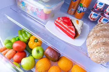 ثلاجة فريش، نوفروست، 397 لتر، 2 باب، أسود، FNT-BR470KB