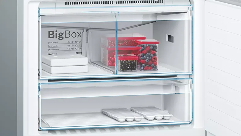 ثلاجة بوش كومبي، نوفروست، 619 لتر، 2 باب، ديجيتال، استانليس، KGN86AI3E8