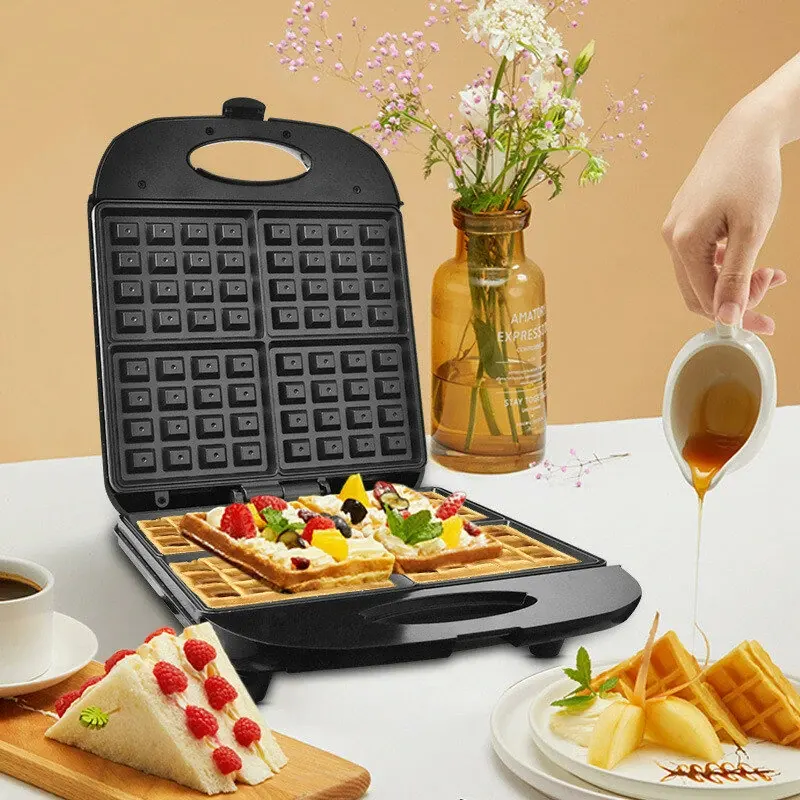 DSP Waffle Maker, 1400 Watt, Black KC1160