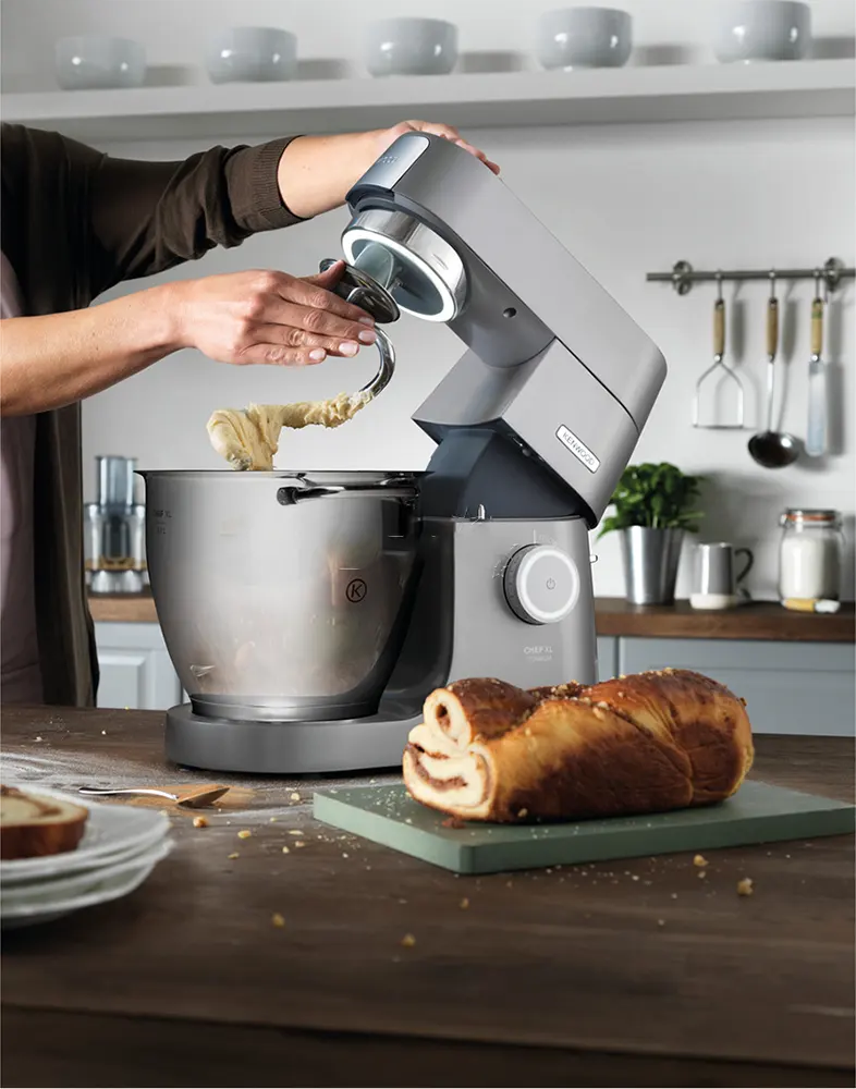 Kenwood Chef Stand Mixer, 1700 Watt, 6.7 Liters, Titanium, KVL8000S