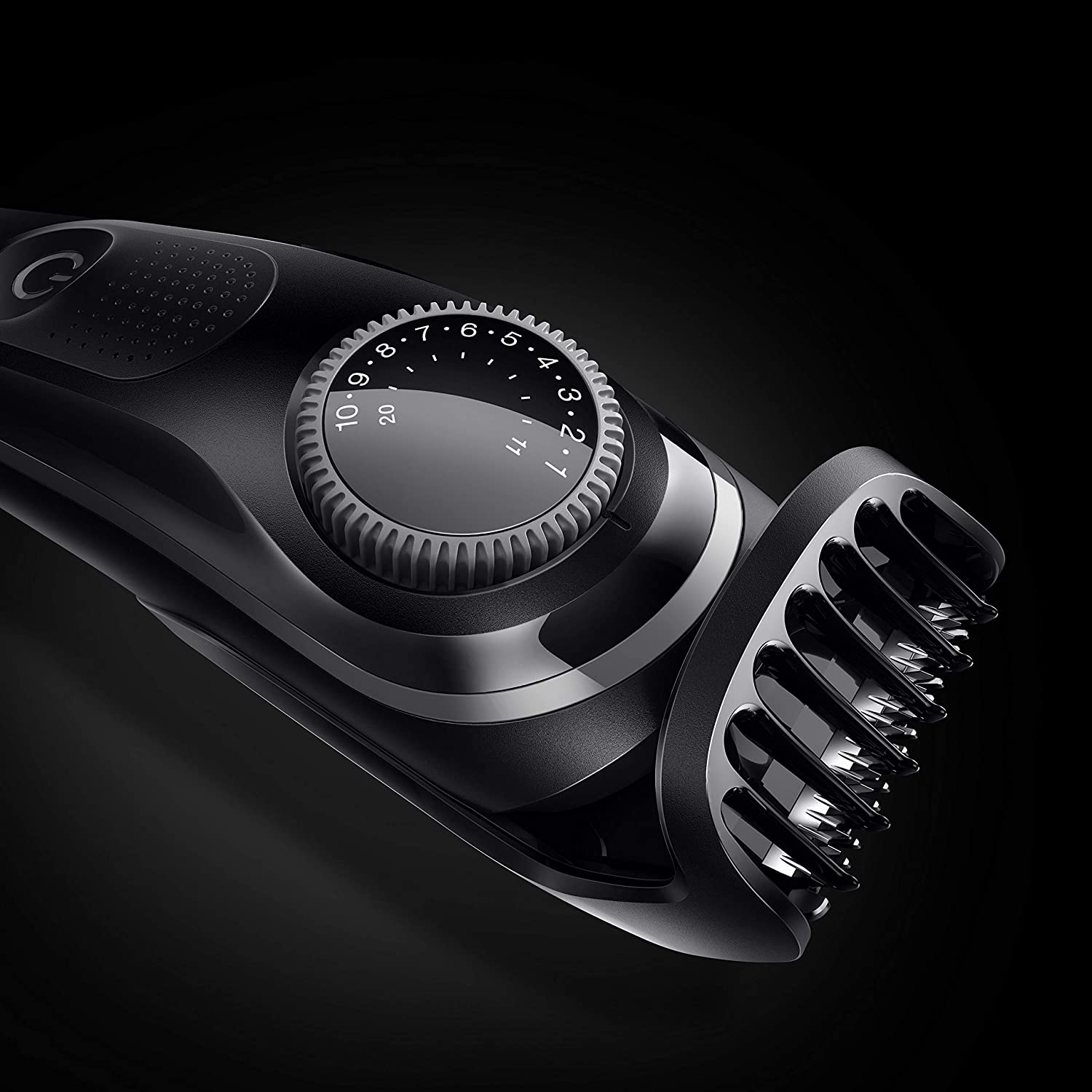 Wet and Dry Electric Shaver for Men, Black, BT3000