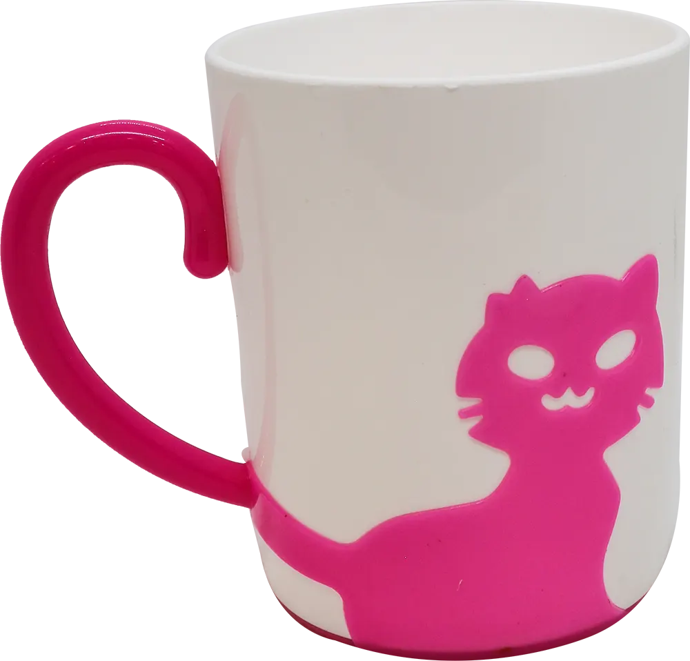 ماج عرفة شكل قطة