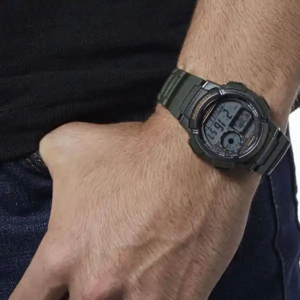 Casio Men's Round Shape Digital Wrist Watch, Green , AE-1000W-3AVDF