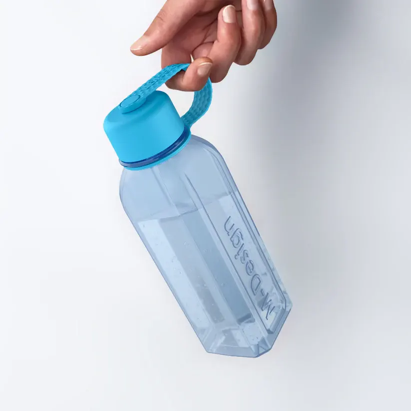 MDesign square bottle with attached cap, 800 ml, blue