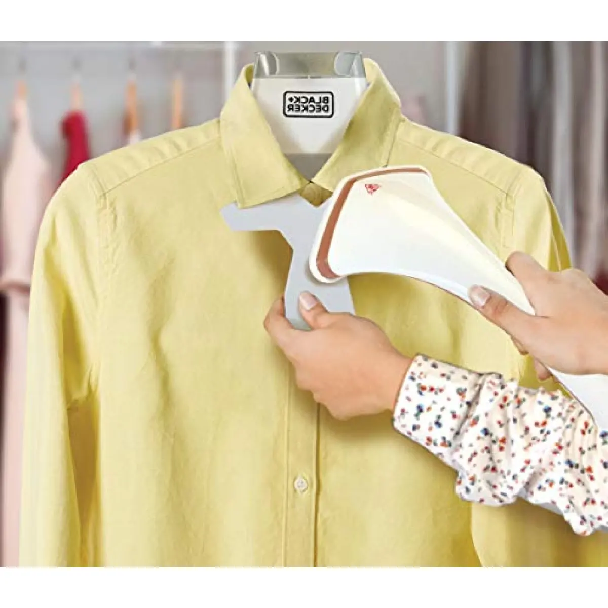 مكواة ملابس بخار ستاند بلاك اند ديكر ،1600 وات،ألوان،GST1600،(بضمان انسيا)