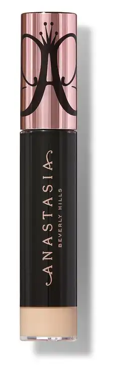 كونسيلر ماجيك تاتش من إنستازيا بيفرلي هيلز 08