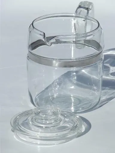 Pyrex milk bottle with lid, 2 litres, transparent