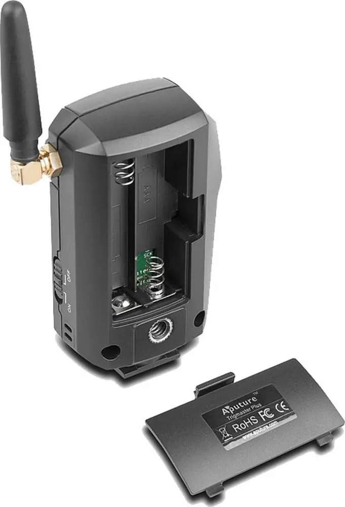 Aputure Wireless Camera Flash Trigmaster Plus, 2.4 GHz, Black