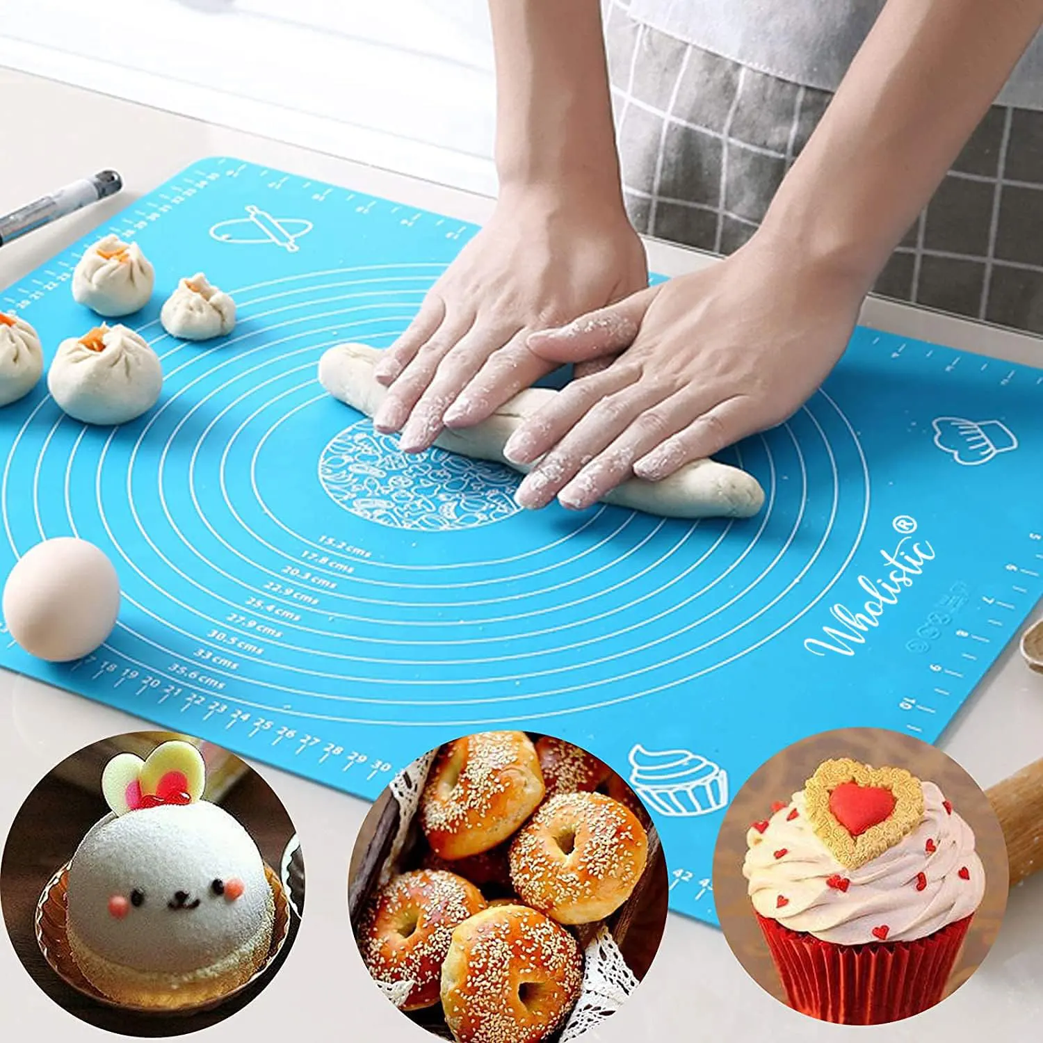 Silicone baking mat with measurements, blue