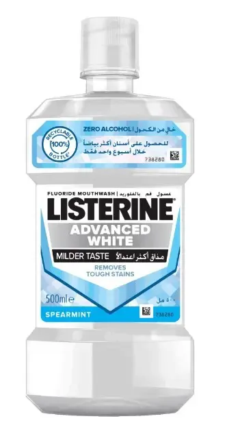 Listerine Advanced White Mouthwash for Whiter Teeth, 500ml.