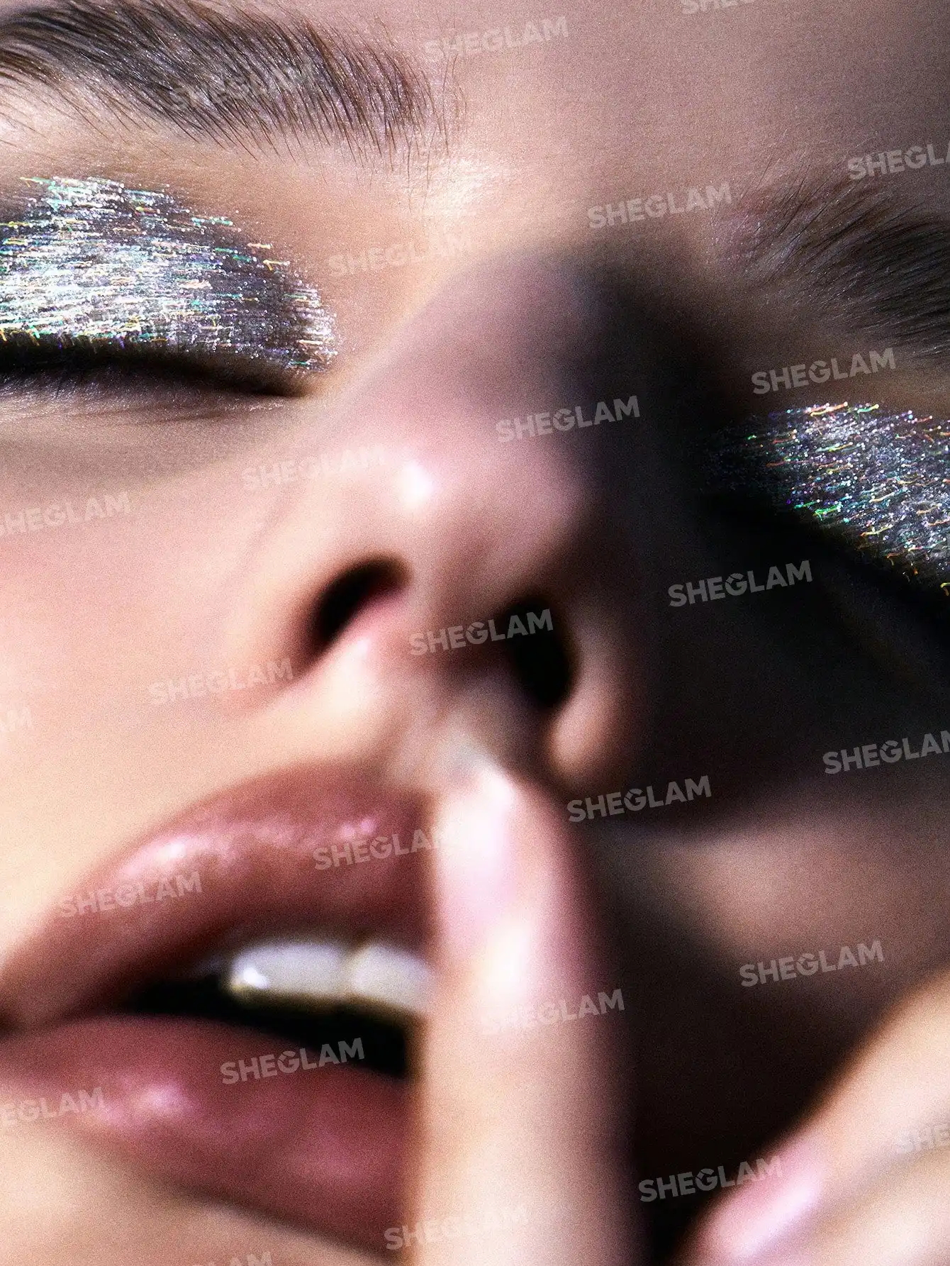 SHEGLAM INSTA PARTY GLITTER LINER, DISCO BALL