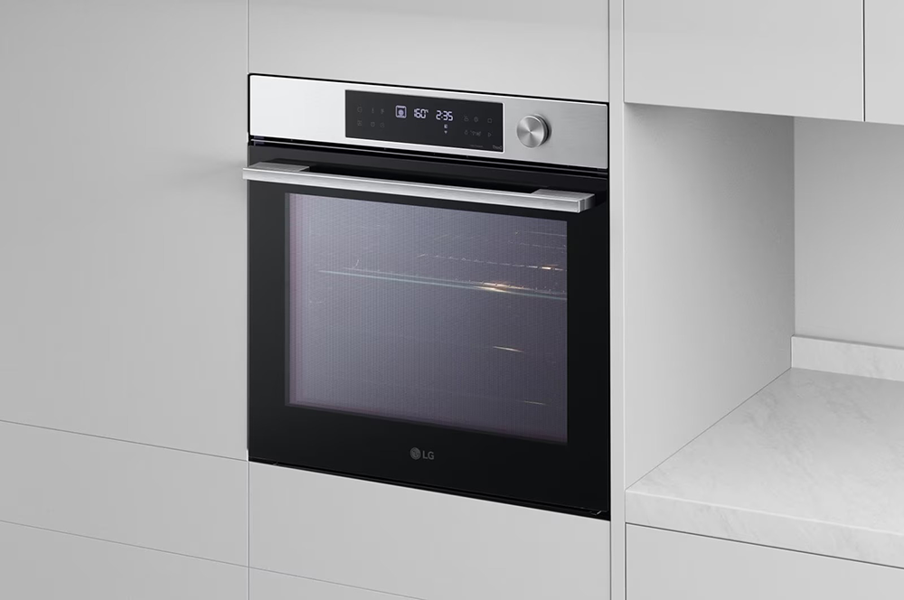 LG Insta View Built-in Oven, 60 cm, Electric, 76 Liters, Digital Screen, Oven Fan, Stainless steel, Made in Korea, WSED7613S