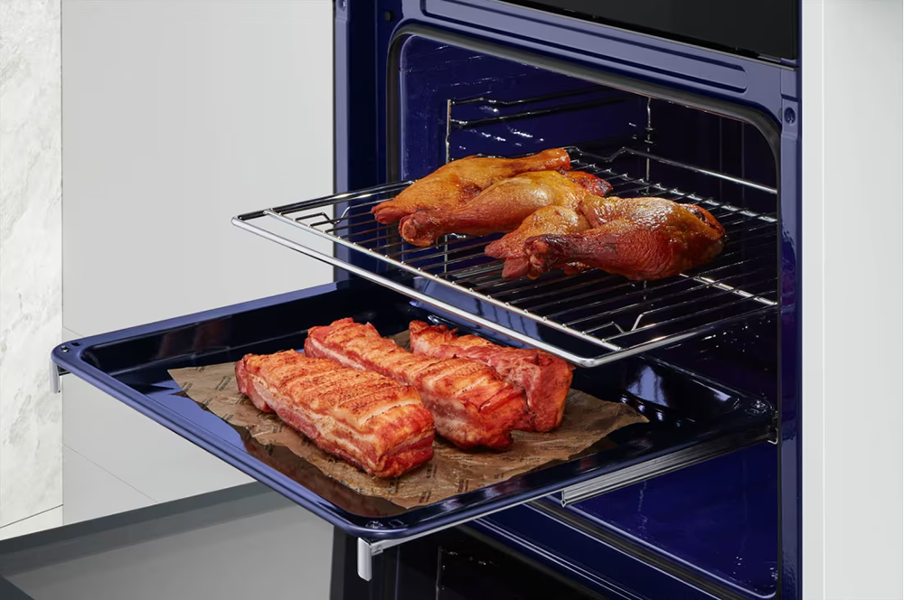 LG Insta View Built-in Oven, 60 cm, Electric, 76 Liters, Digital Screen, Fan, Black × Silver, Korean, WSED7667M