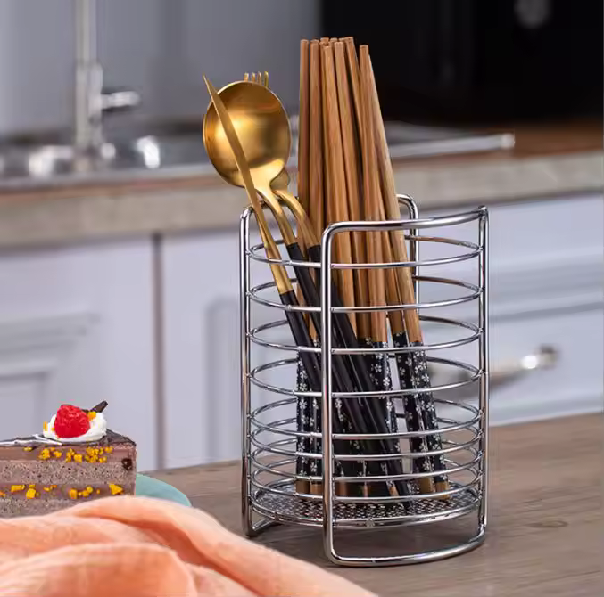 Stainless steel spoon strainer, round
