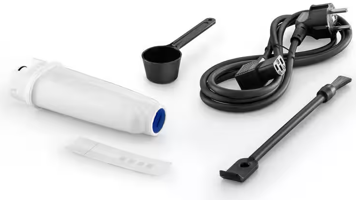 ماكينة تحضير القهوة والإسبريسو ديلونجي ديناميكا صناعة روماني، 1450 وات، 1.8 لتر، 15 بار، أسود، ECAM350.15.B ( بضمان راية)