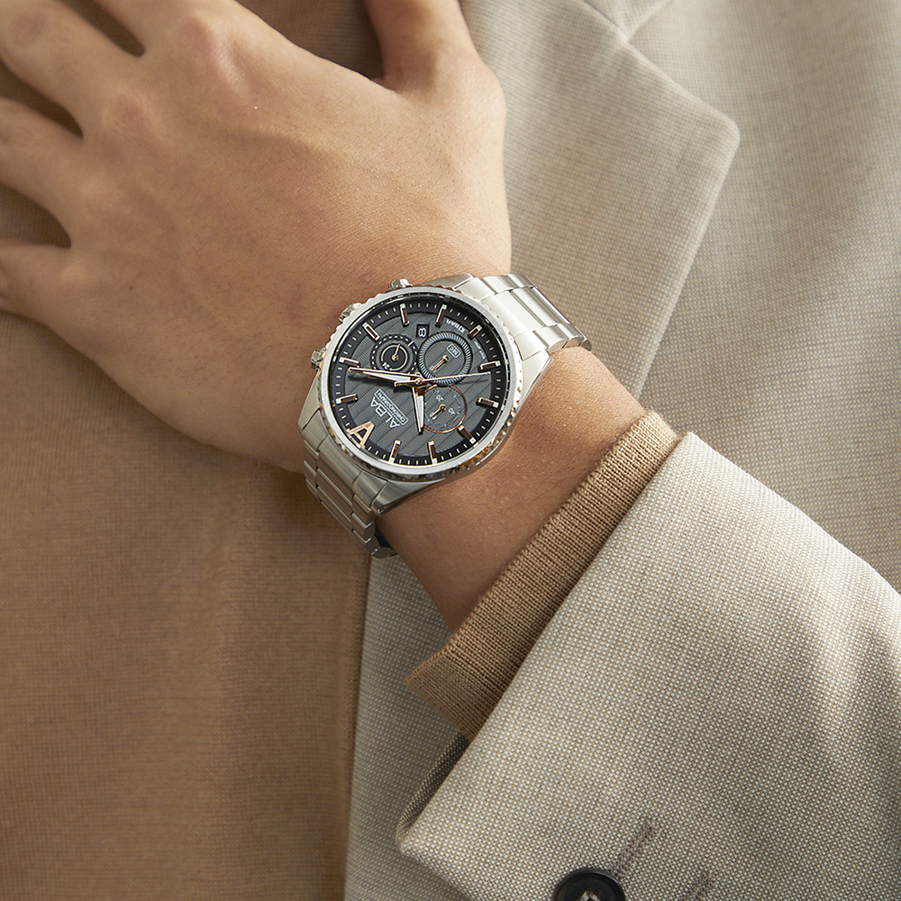 Alba Men's Chronograph Watch, Black Dial, Round Hands, Silver Stainless Steel Band, Analog Wrist Watch, Silver, AT3H81X1