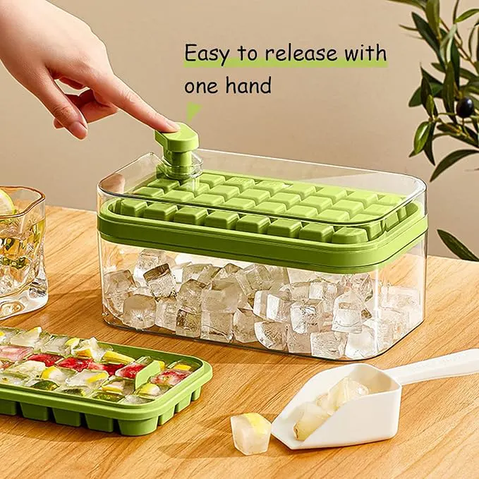 Ice box with lid, box, and scoop, green, 1993-202