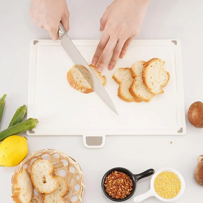 طقم بلانشه بلاستيك من 4 قطع مع حامل تخزين