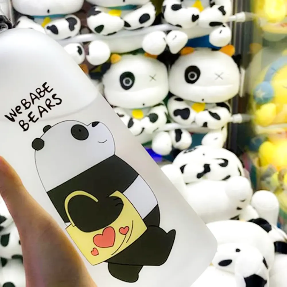 Panda-shaped plastic refrigerator water bottle, 800 ml, twist cap
