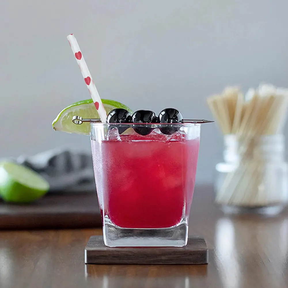 شاليموه كرتون قلوب ، احمر في ابيض