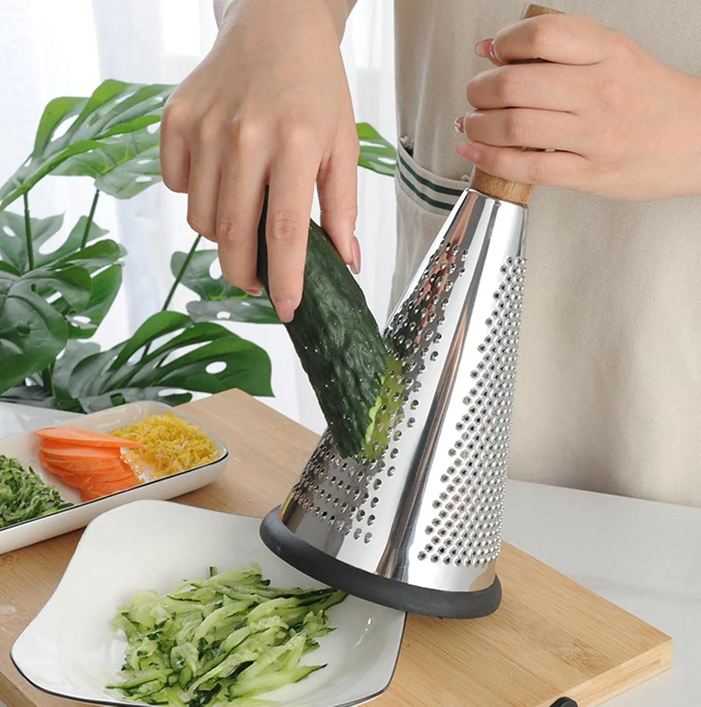 Stainless Steel Grater With Wooden Handle, Pyramid Shape, 2698