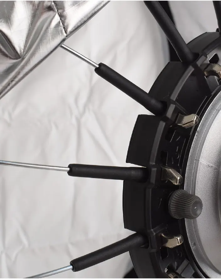 Parabolic General Softbox, 120cm, Comes with Grid to Direct Light, Easy to Open and Set Up, KP2