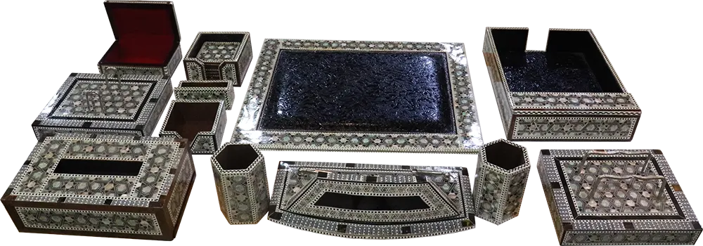 طقم مكتب صدف كبير، 11 قطعة