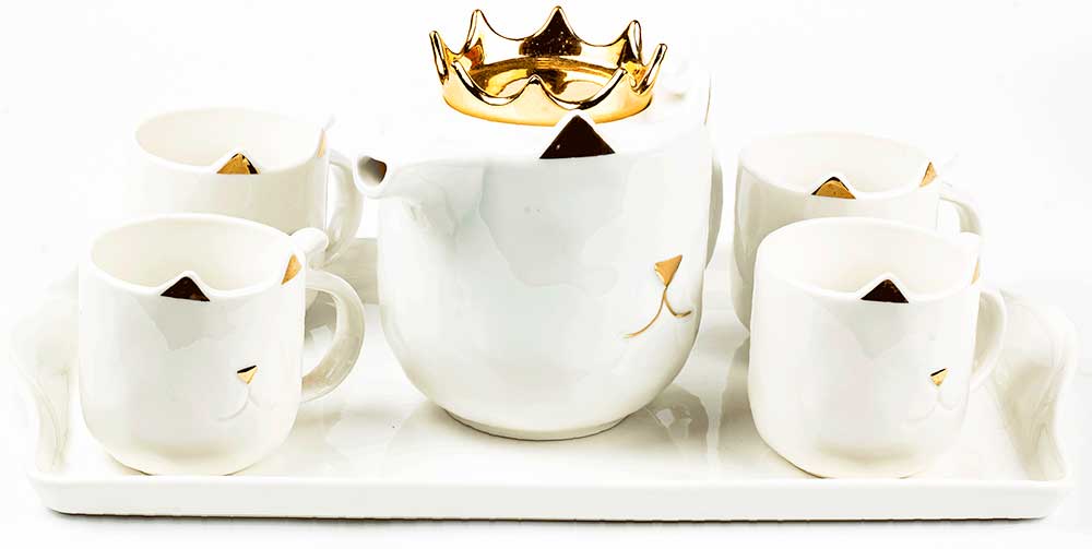 طقم مجات شاي بالبراد كرجا مكون من 6 قطع علي شكل تاج - أبيض
