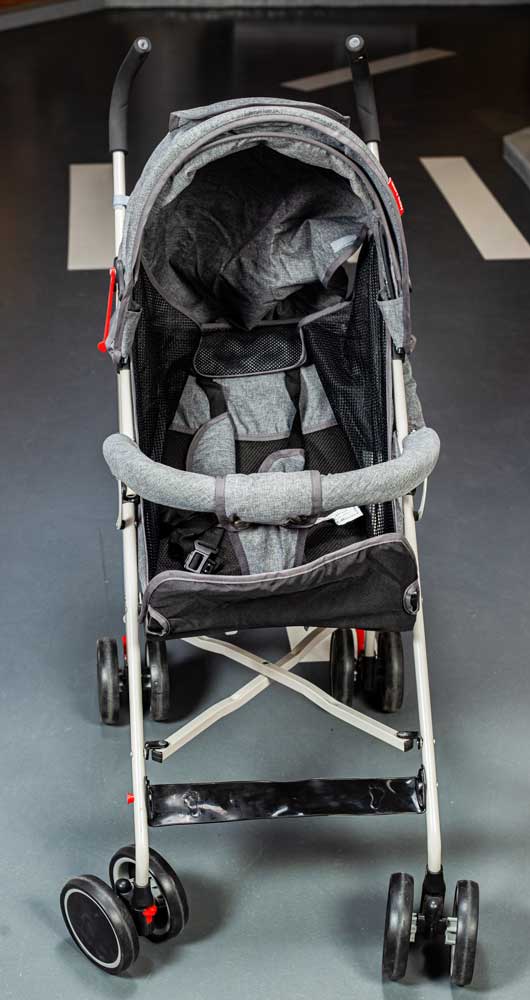 عربية عصايا سادة محمل M807G