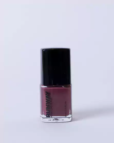 RUNWAY NAIL POLISH 70113