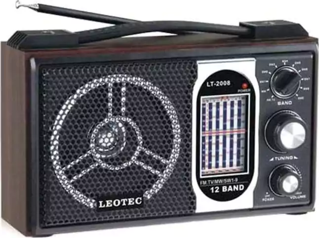 Leotec FM-AM-MW Portable Radio, Classic, Plugged In or Battery, Loud, Clear, Wooden, LT.2008