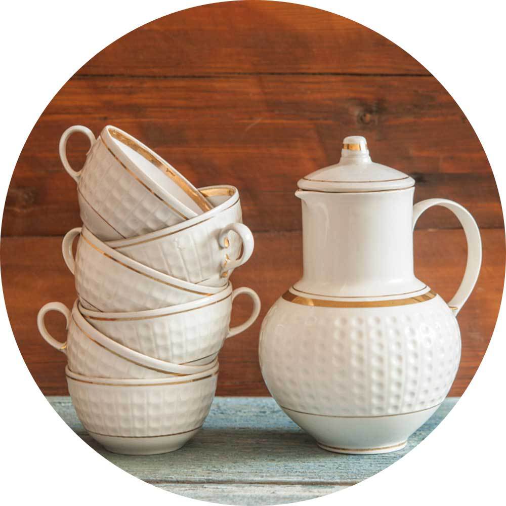 أكواب و أدوات الشرب 